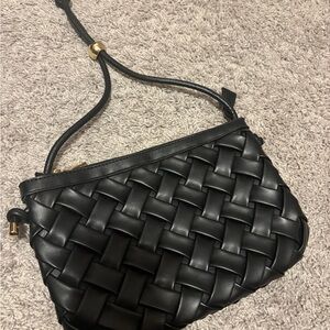 Urban Expressions Black Woven Crossbody Bag